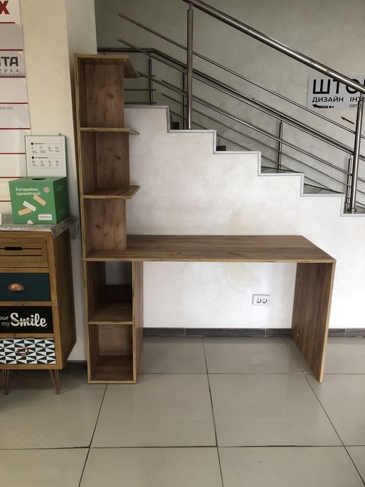 Стіл письмовий ( швидка відправка)