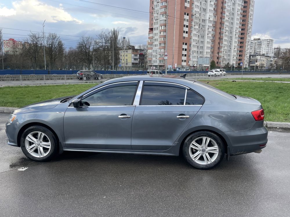 Jetta 6 2.0 бенз