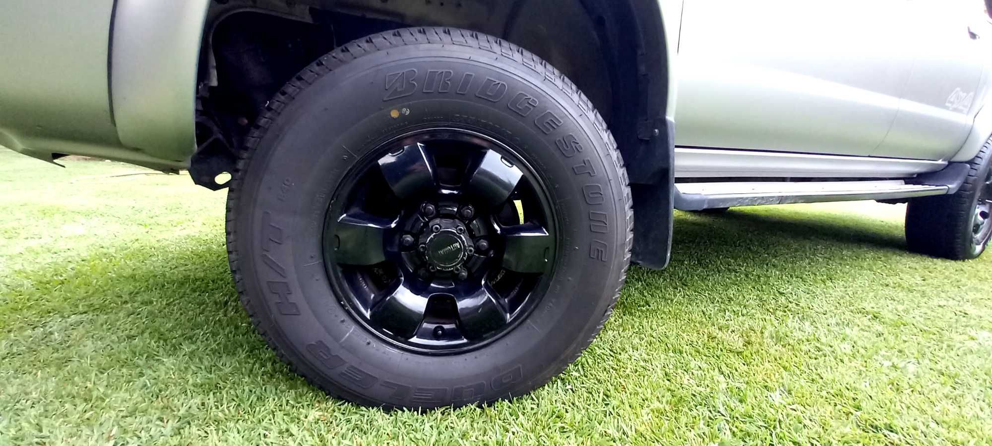 Nissan navara D22