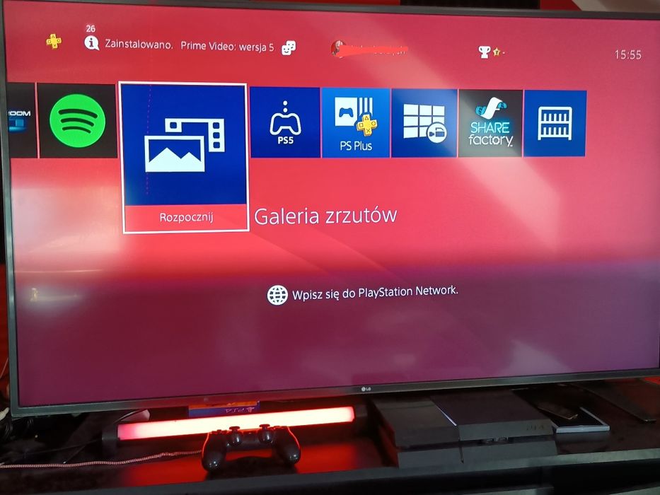 Konsola PlayStation 4