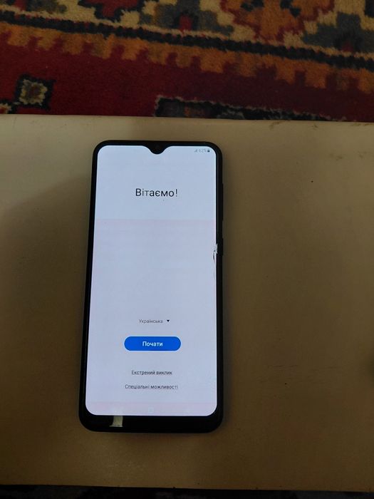 Продам мобільний телефон Samsung  A-20