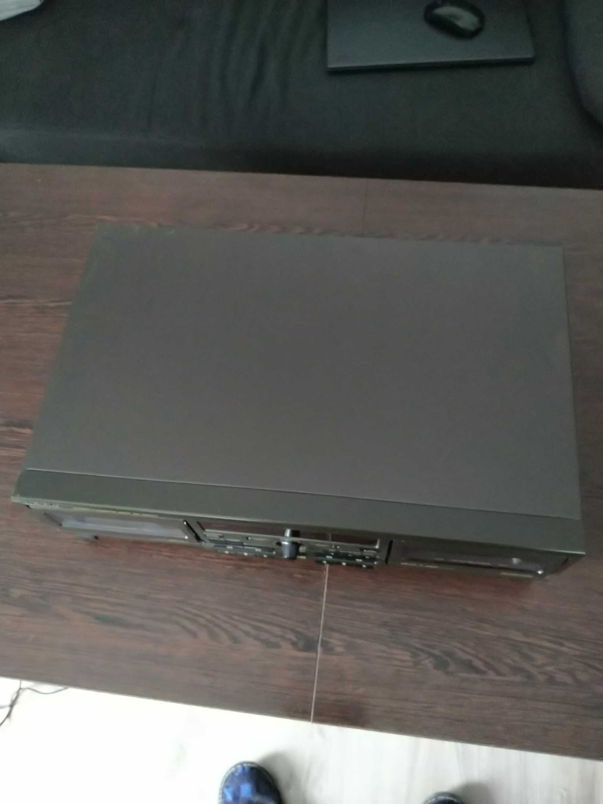 Technics SR-TR373 elektrycznie otwieranie kieszenie