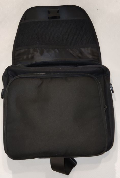 Bolsa de Transporte Oficial PS4