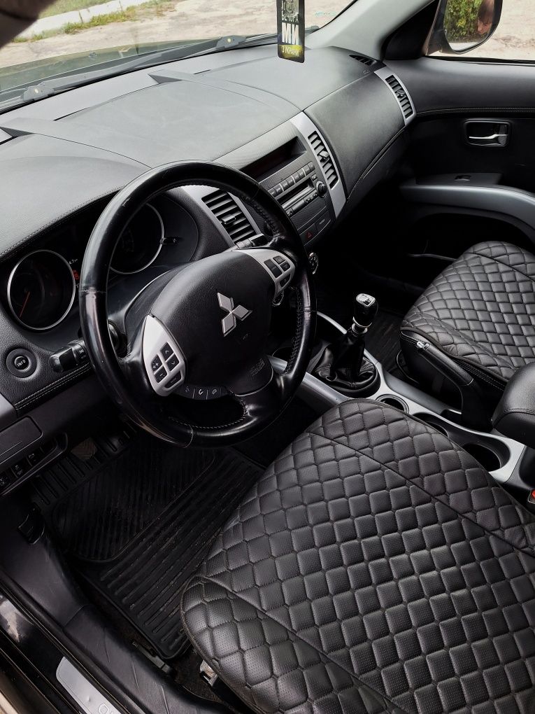 Продаж Mitsubishi Outlander