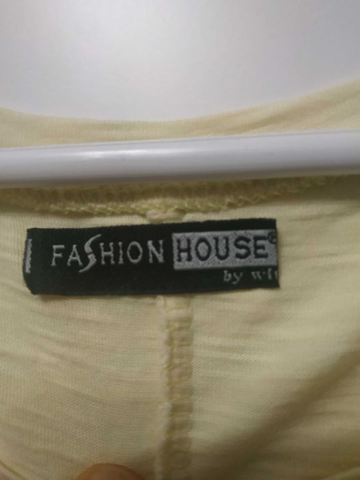 Bluzka koszulka FASHION HOUSE roz M - "A" - serce wymiata :)