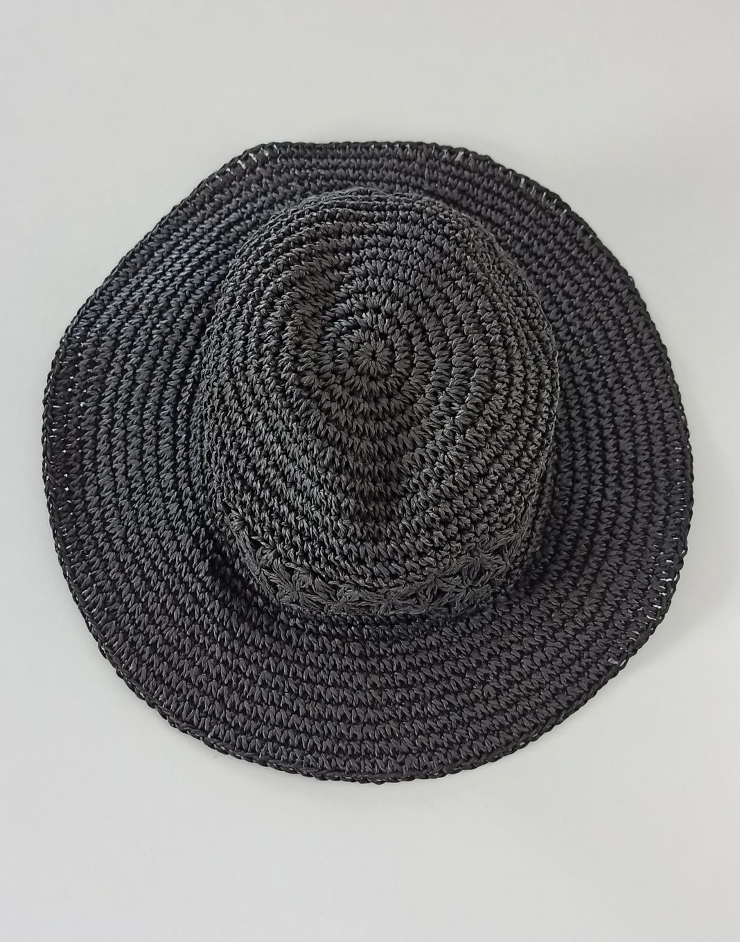 H&M kapelusz czarny papierowy słomiany pleciony lekki