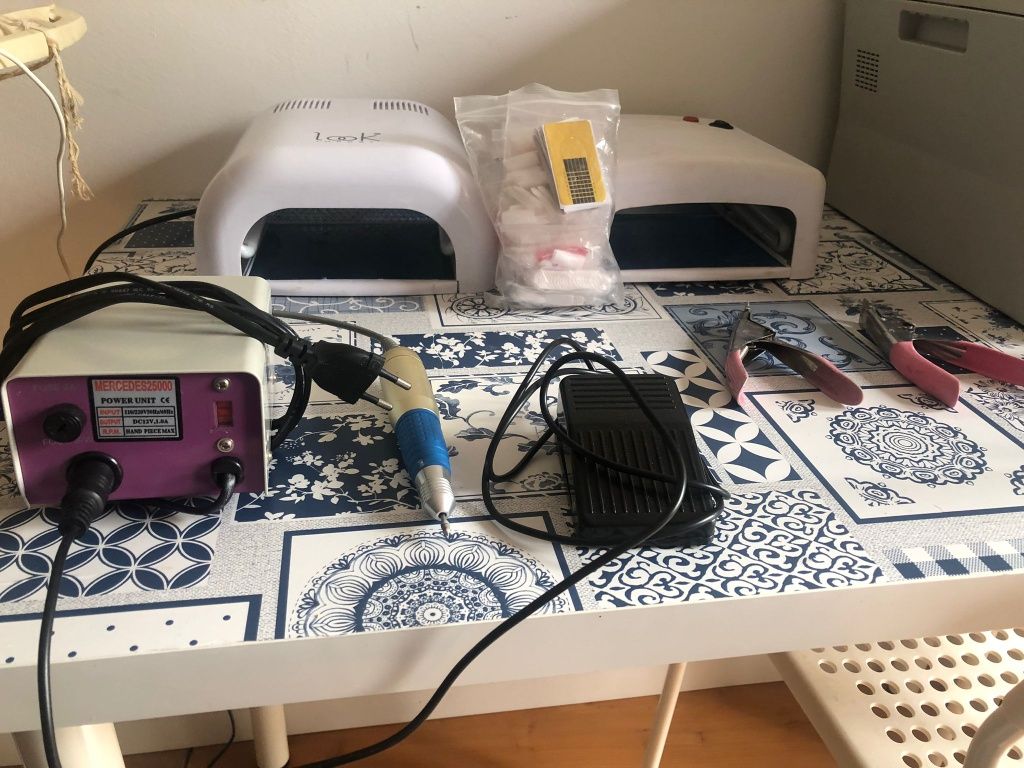 Kit de manicure iniciante com mala