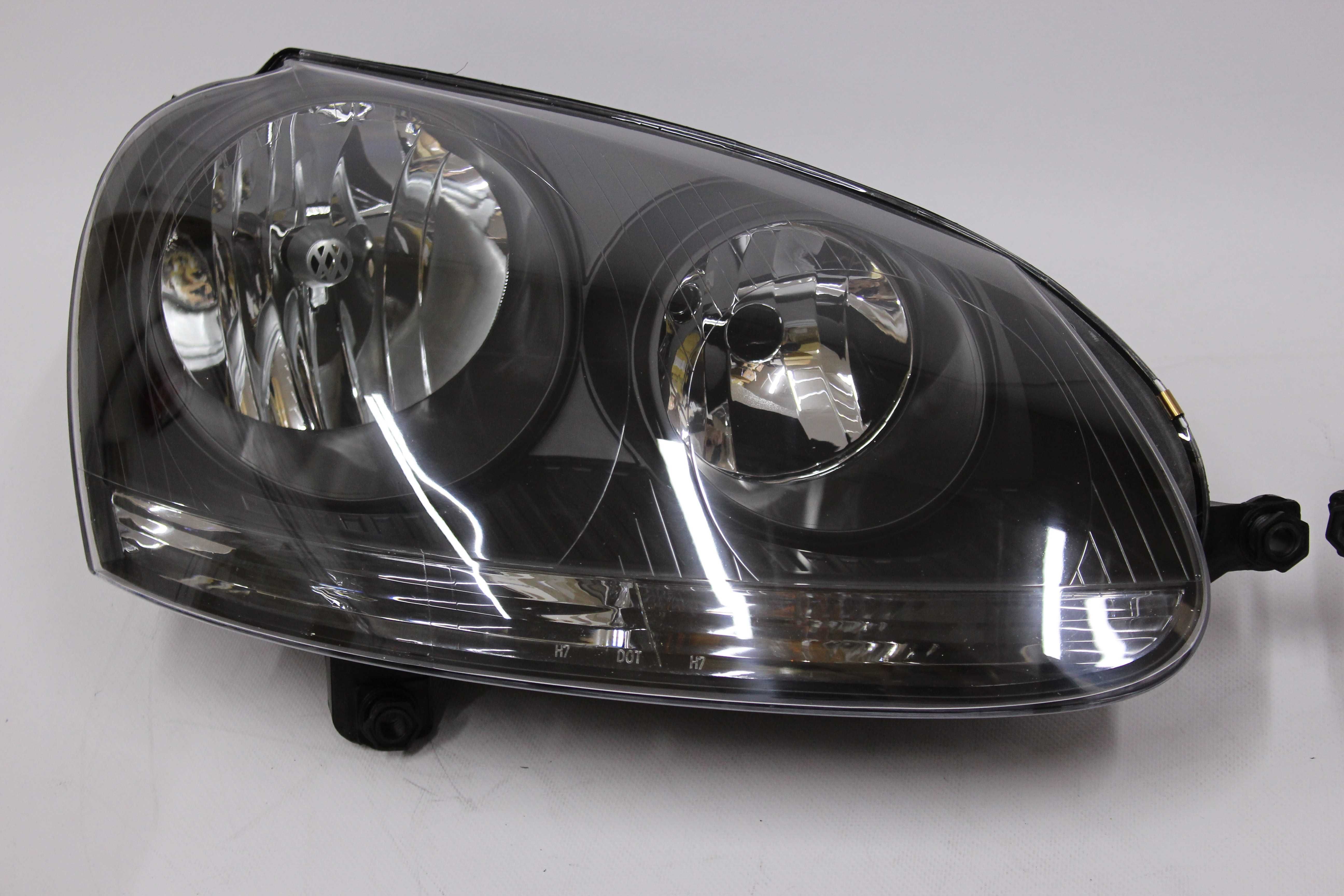 Lampy przednie przód VW GOLF 5 V H7 03-09 CZARNE BLACK Tuning IGŁA