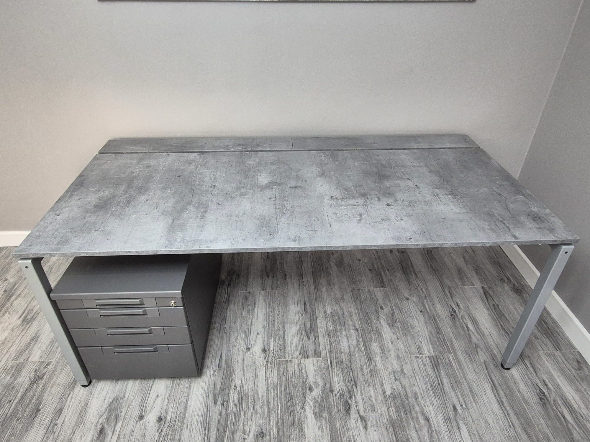 Biurko firmy VS 180x90 BETON