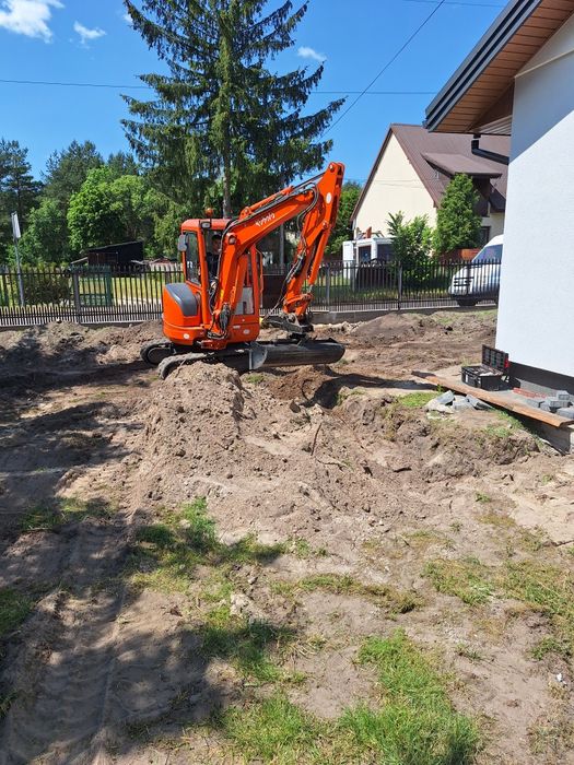 usługi koparką mini koparką wykopy budowa dróg kamieńczyk łochów urle