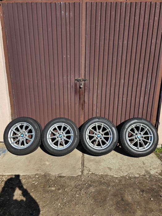 Felgi Aluminiowe Z Oponami Zimowymi Pirelli BMW 17 Cali Et32