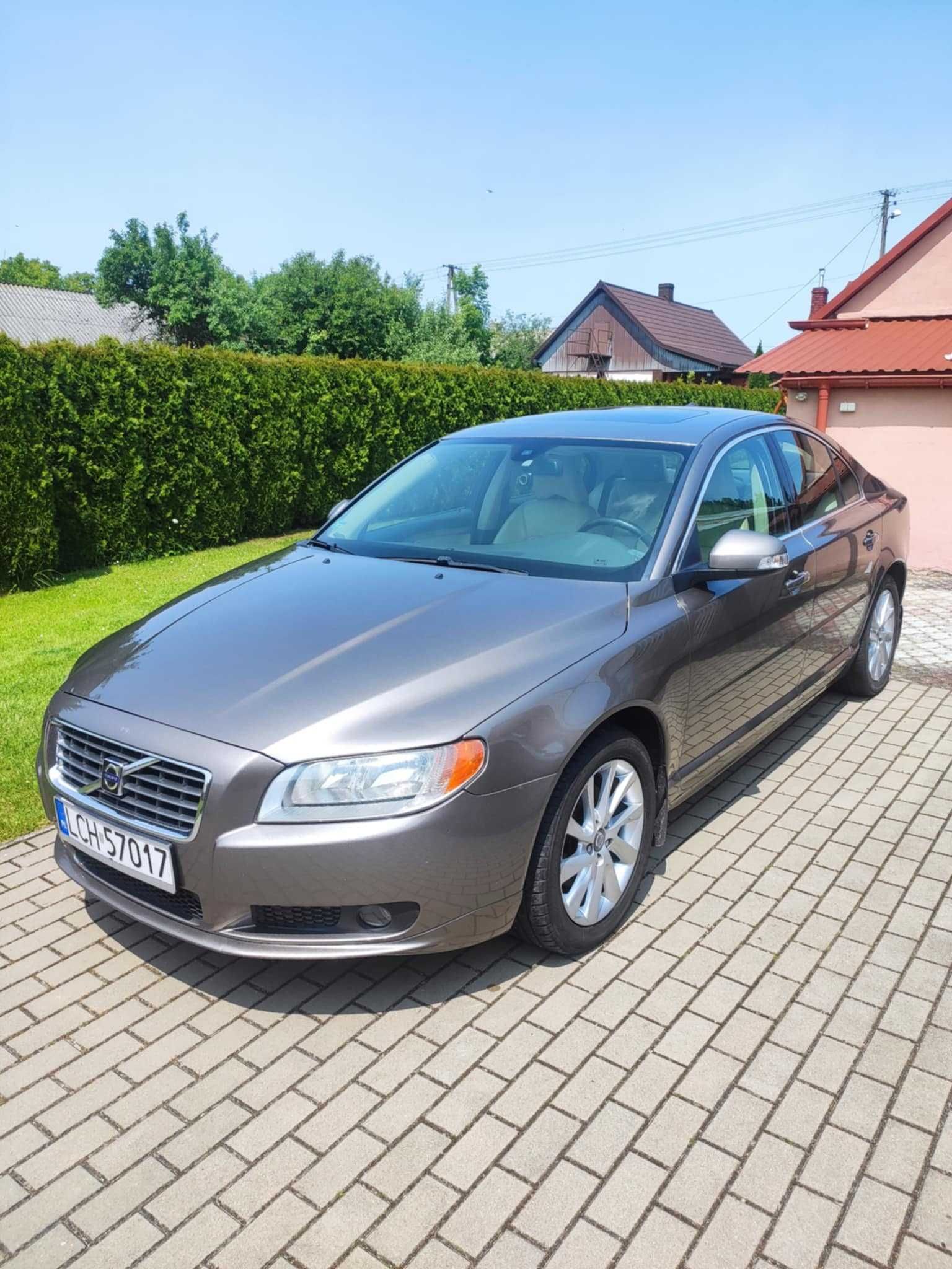 VOLVO S80  2.0 hdi 136 km