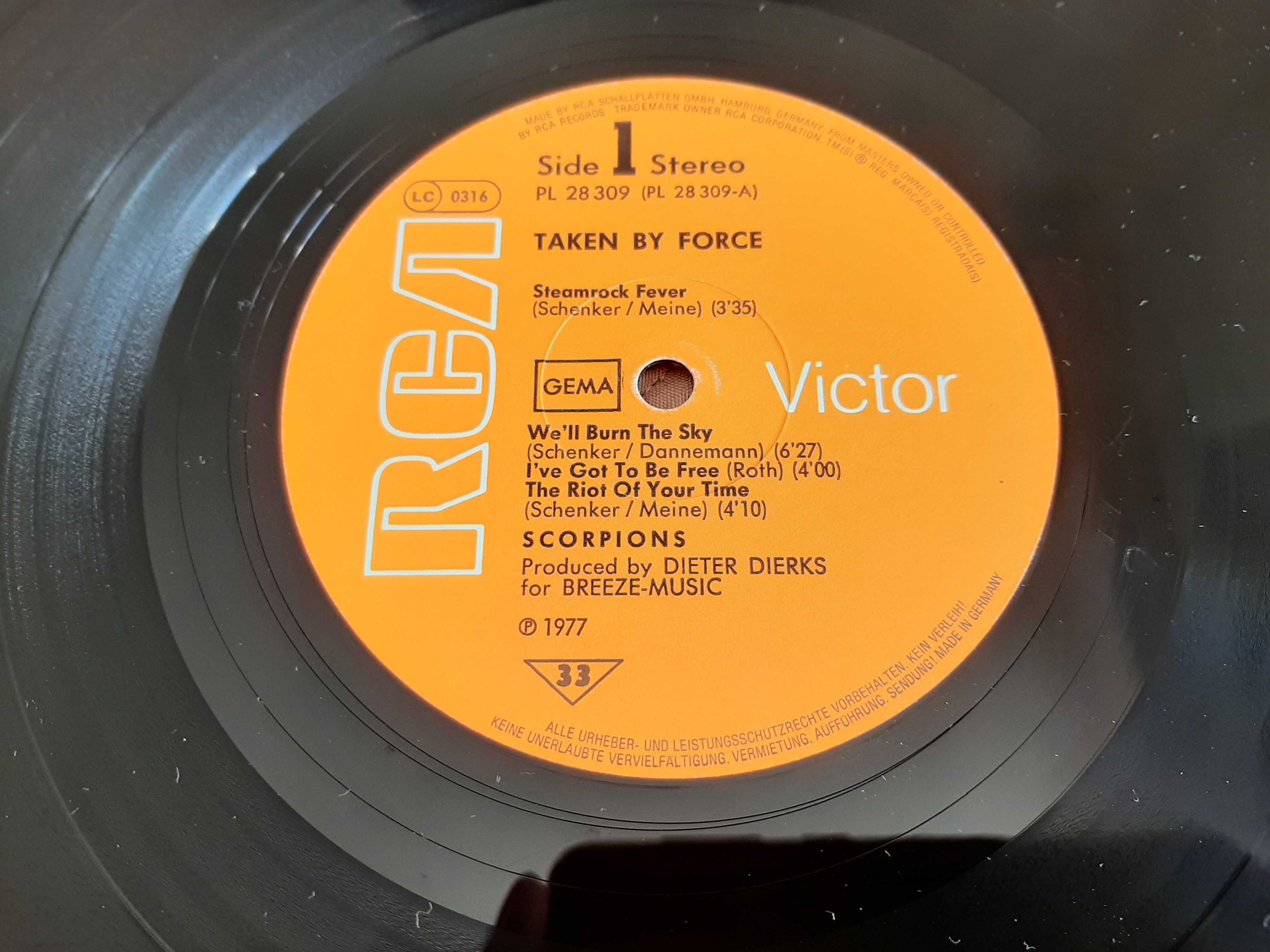 Scorpions – Taken By Force – Germany –  Vinil LP