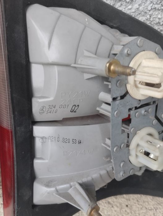 Farolim traseiro Mercedes E modelo W210