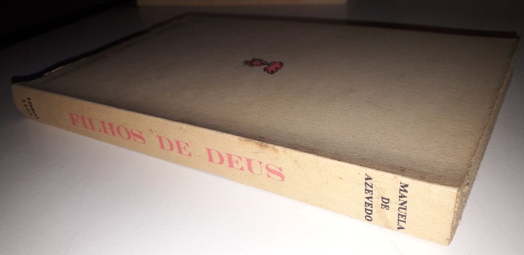 Filhos de Deus - Manuela de Azevedo