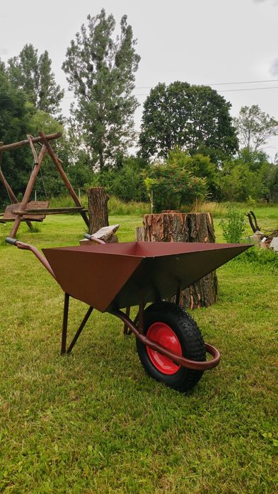 SOLIDNA Taczka ogrodowo - budowlana.