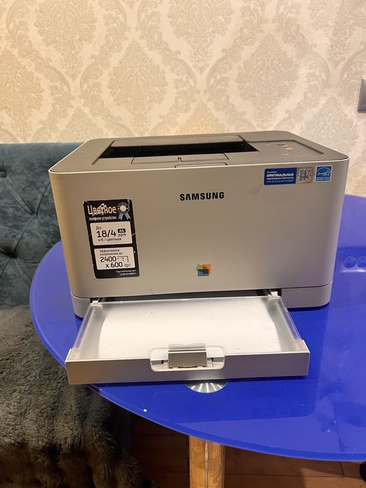 Продам принтер Samsung CLP 365