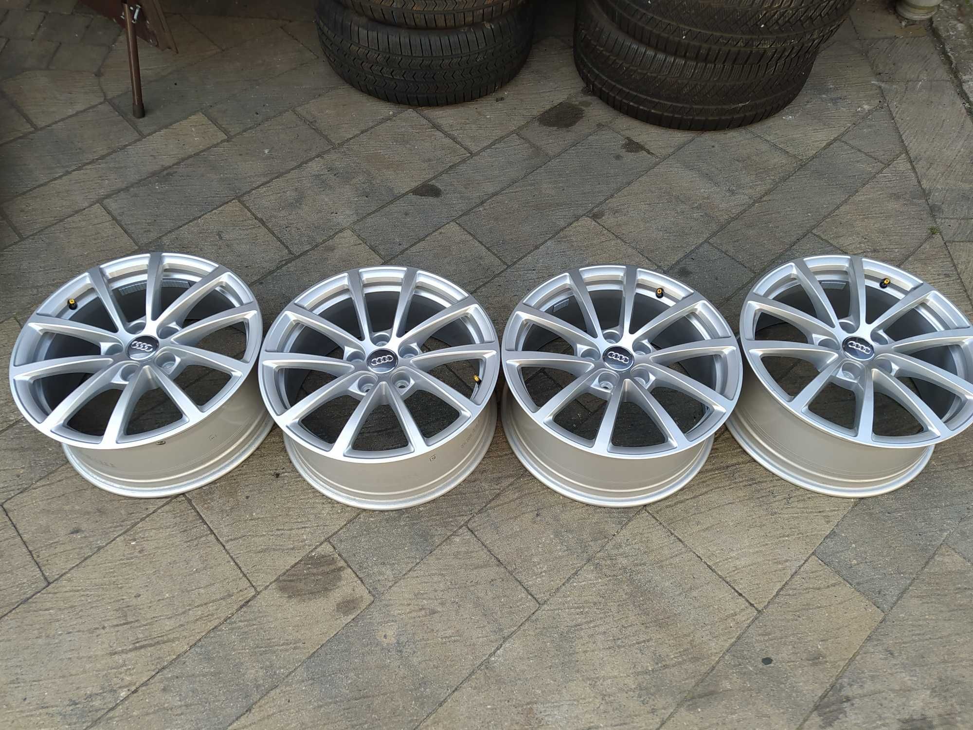 Felgi alu 17 Audi 5x112 A6 C7 C8 A4 B8 B9, NOWE, 4K0, 7,5j et 36