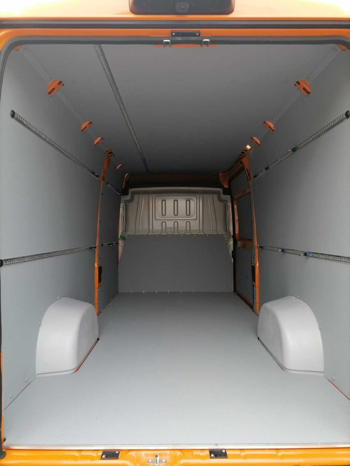 Citroen Jumper L4H2 Zabudowa PCV przestrzeni ładunkowej auta