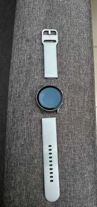 Продам смарт часы Samsung galaxy watch active 2