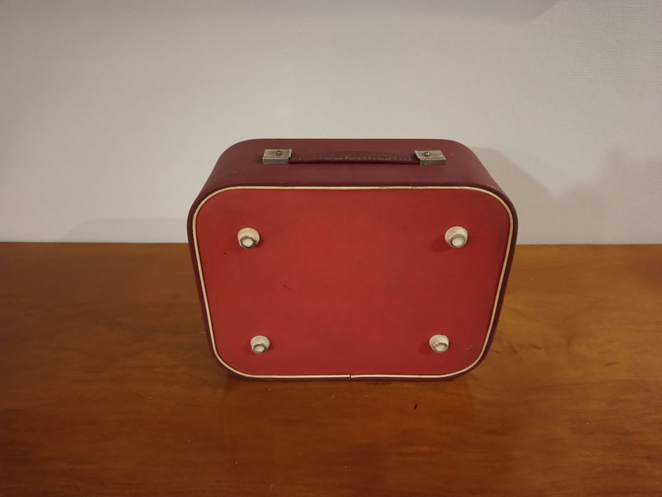 Stary sprawny gramofon