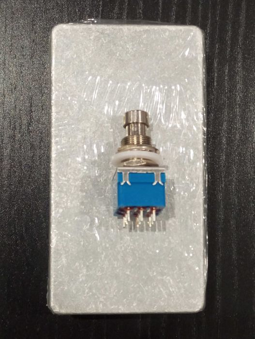 Caixa 1590B + Botão On / Off - 3PDT True Bypass