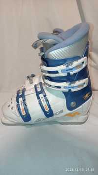 Buty narciarskie Nordica rozm 36, wkładka 23cm, skorupa 27cm.