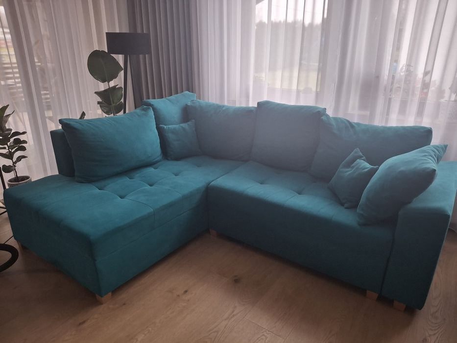 Narożnik,.fotel i podnóżek