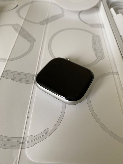 Продам Apple Watch Series 10 GPS 46mm Silver Aluminum Case