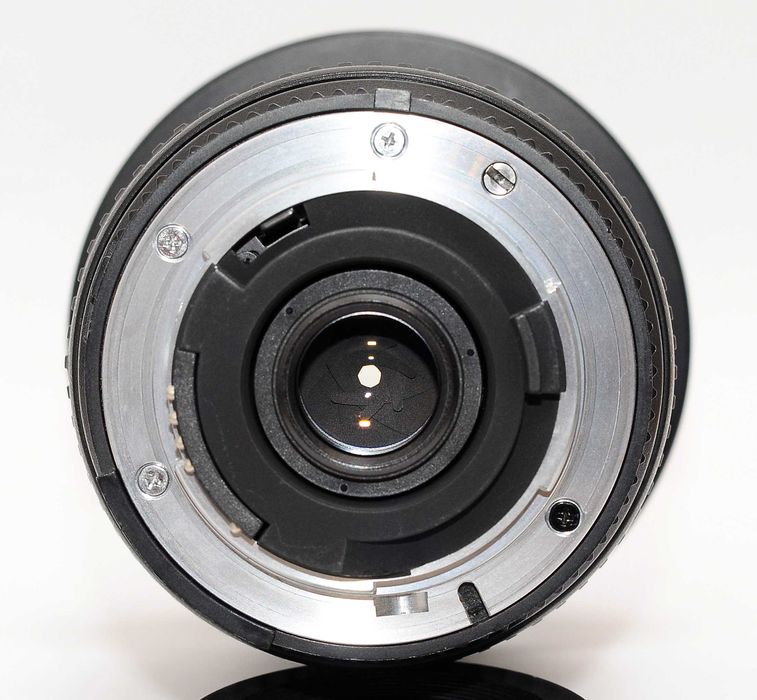 NIKON 18-35mm 1:3.5-4.5 D ED IF Aspherical AF NIKKOR объектив бленда