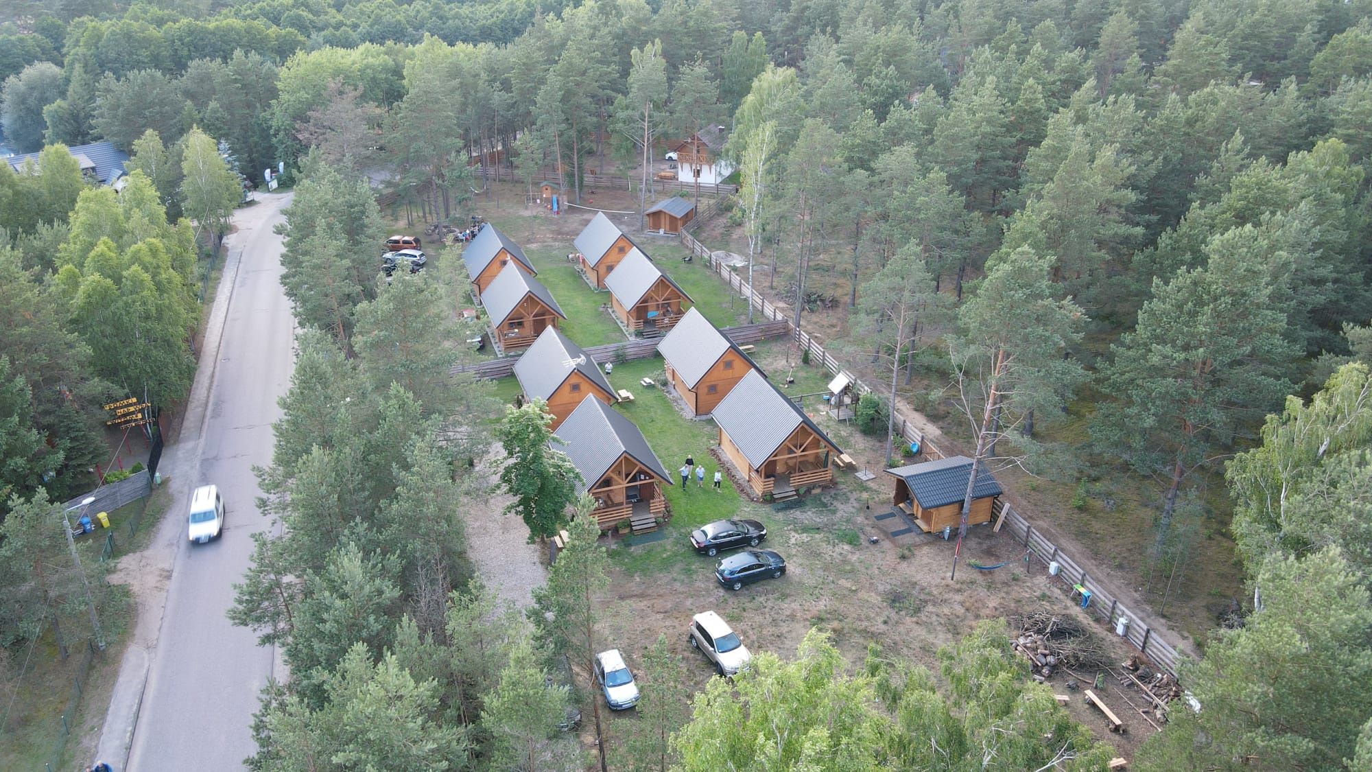 Leśne Runo Borsk, domki letniskowe, jezioro, Kaszuby, Bory Tucholskie