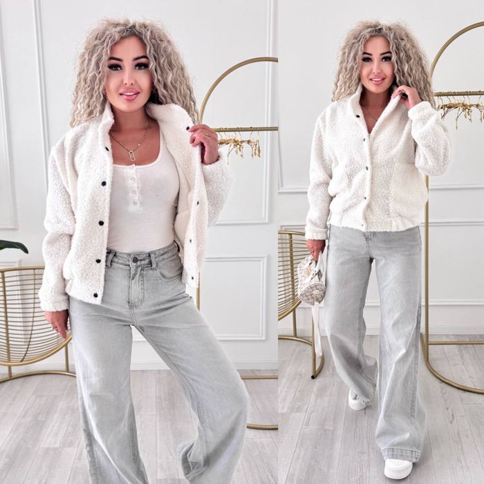 Бомбер жіночий барашек . Кофта на пуговках. Кашемір Букле