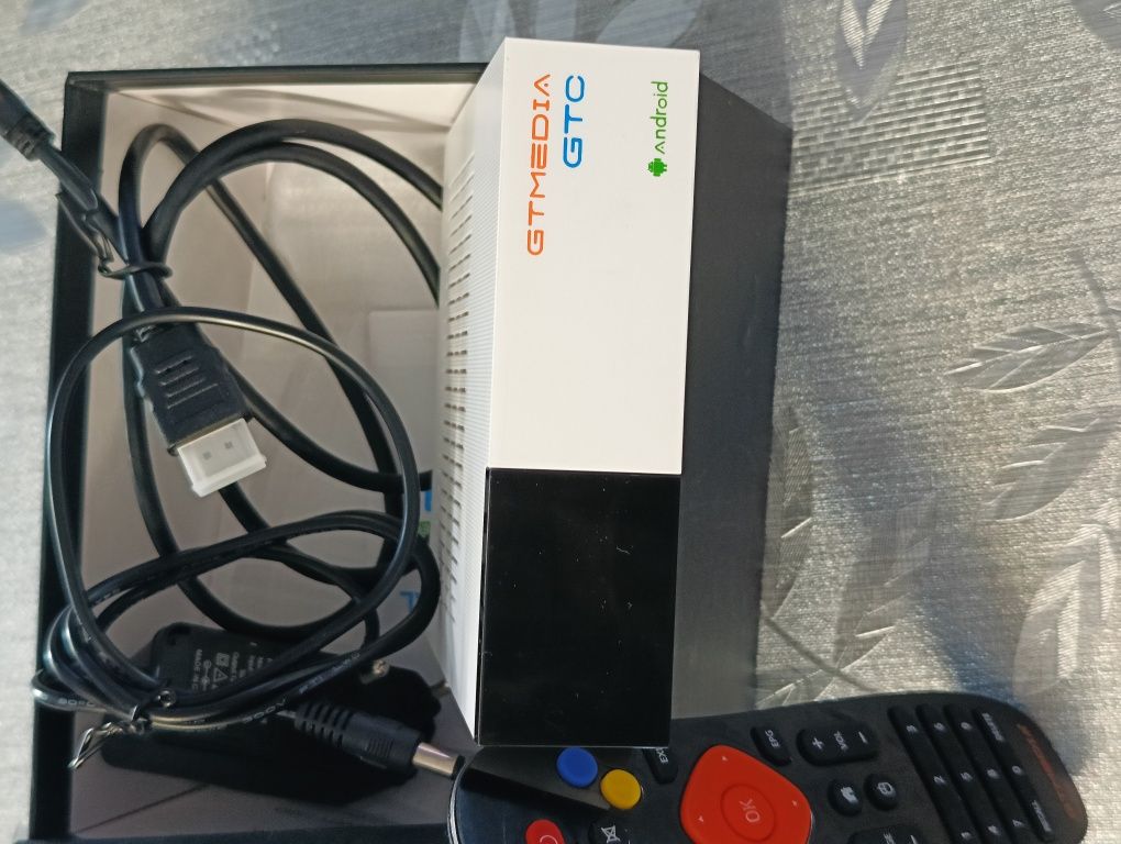Box Combo Android e Satélite