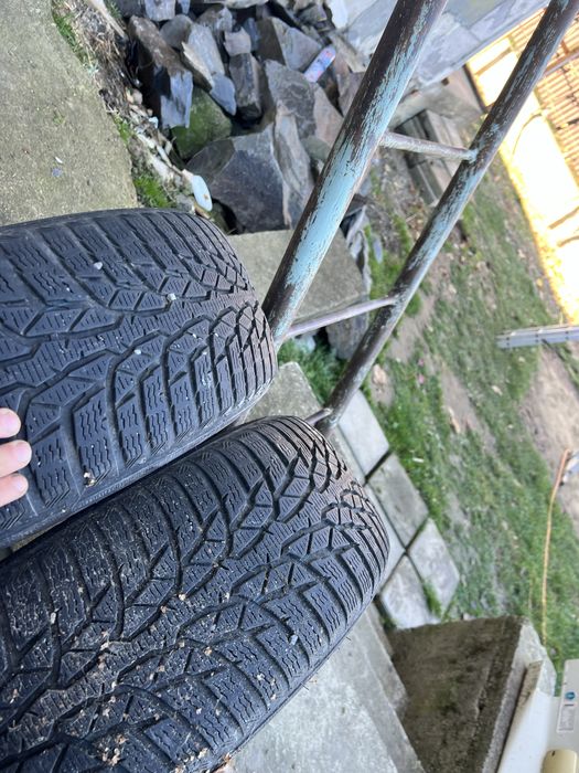 Продам рещину NOKIAN r16 205/55