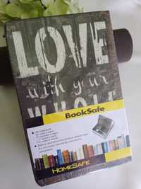 Książka - sejf na kod - Love