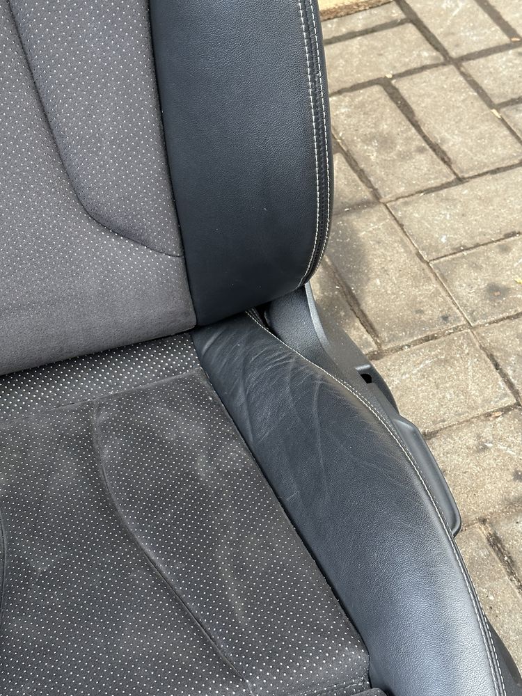 AUDI A3 8V 5D SLINE Sportback Fotele kanapa tapicerka