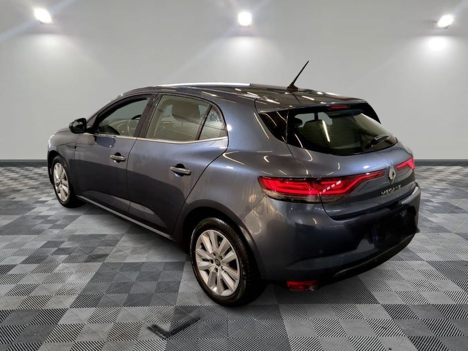 Aluga se megane 2021 50 mil km TVDE