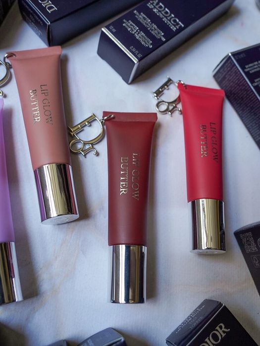 Блиск для губ Dior Addict Lip Glow Butter