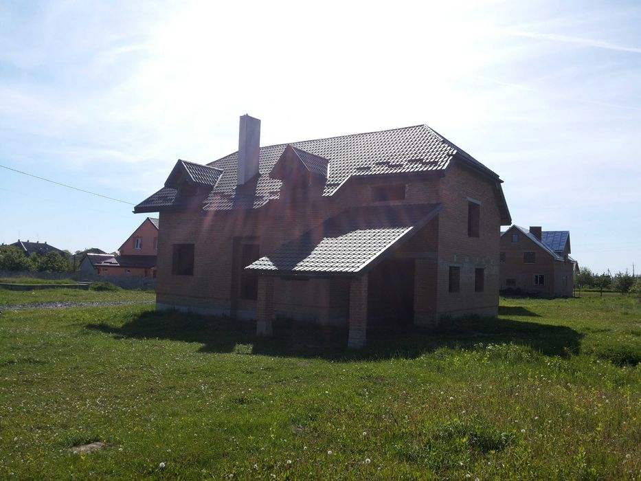 Продаж незакінченного будівництва в м. Городок, Львівська обл.
