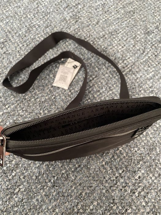 Сумка через плече Armani Exchange