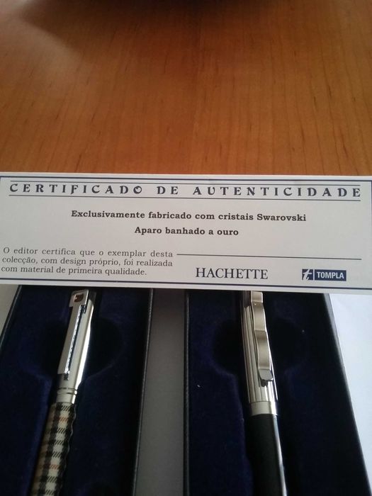 Caneta de tinta permanente e esferograficas