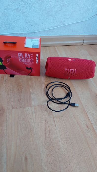 JBL CHARGE 5 TL комплект