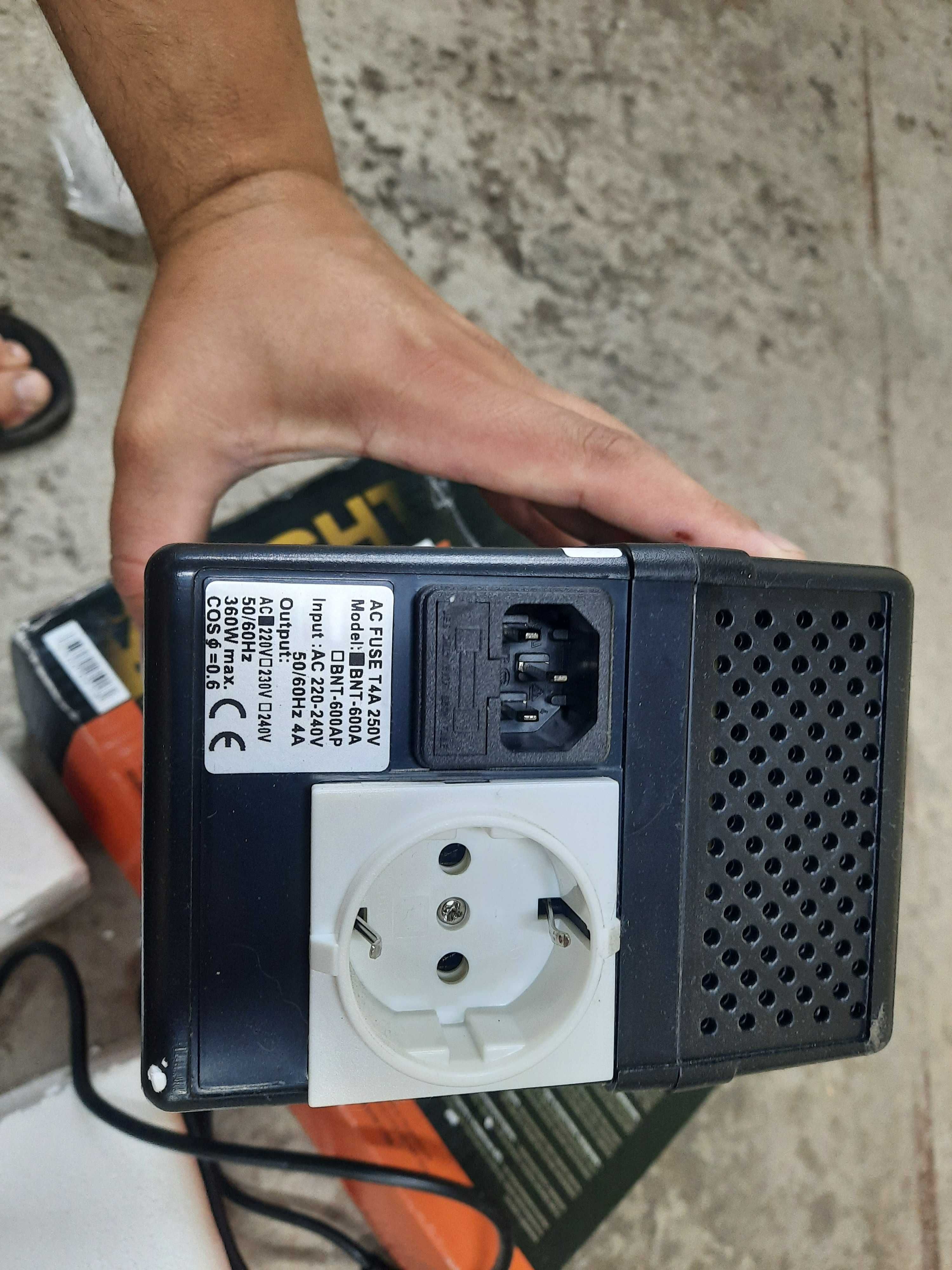 ИБП PowerCom Back Pro BNT-600A Schuko
