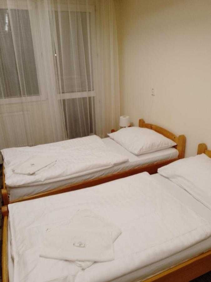 Хостел в центре Киева! Низкие цены!