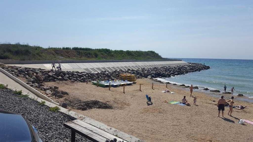 Здам будиночок (сдам домик) недалеко от моря