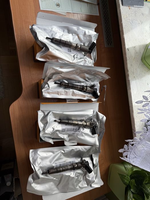 Wtryskiwacze Ford Transit 2.0 Tdci