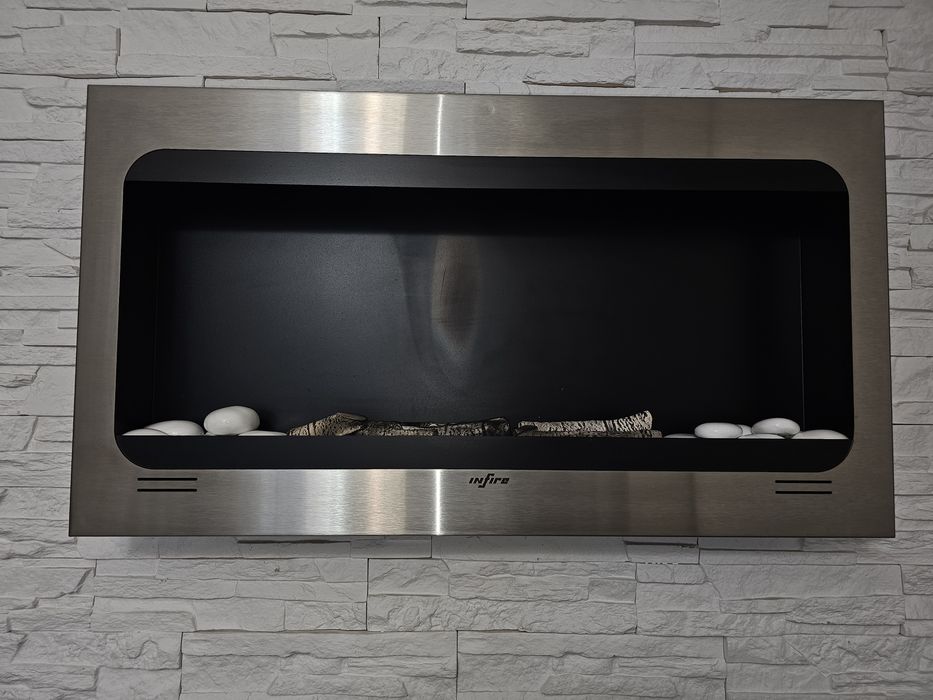 Biokominek Infire ścienny biopaliwo gratis
