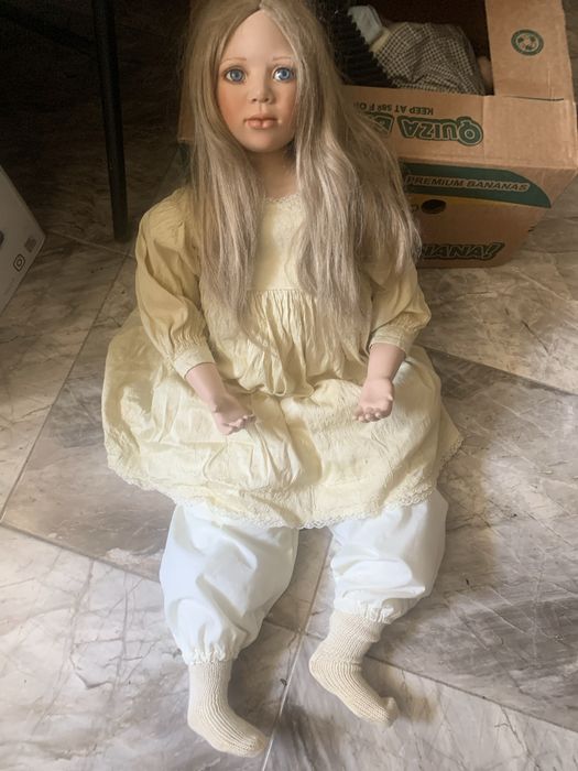 Lalka porcelanowa Annabella 96 cm o Christine Orange