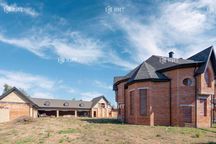 Будинок 390 м2, ділянка 20 сот. Холодна гора (Холодная Гора) 126123