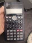 Calculadora científica Casio fx-570MS